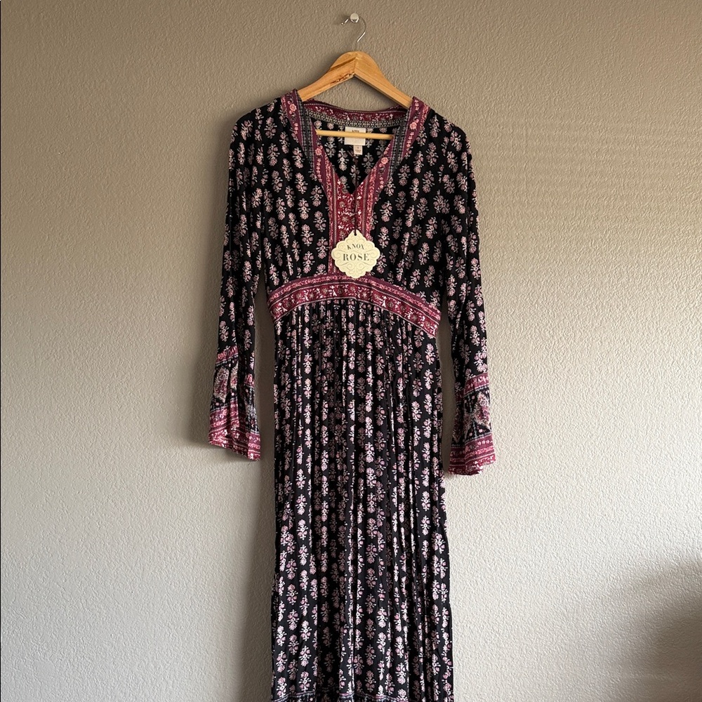 Knox Rose Black Maxi Dress with Pink Floral Accents